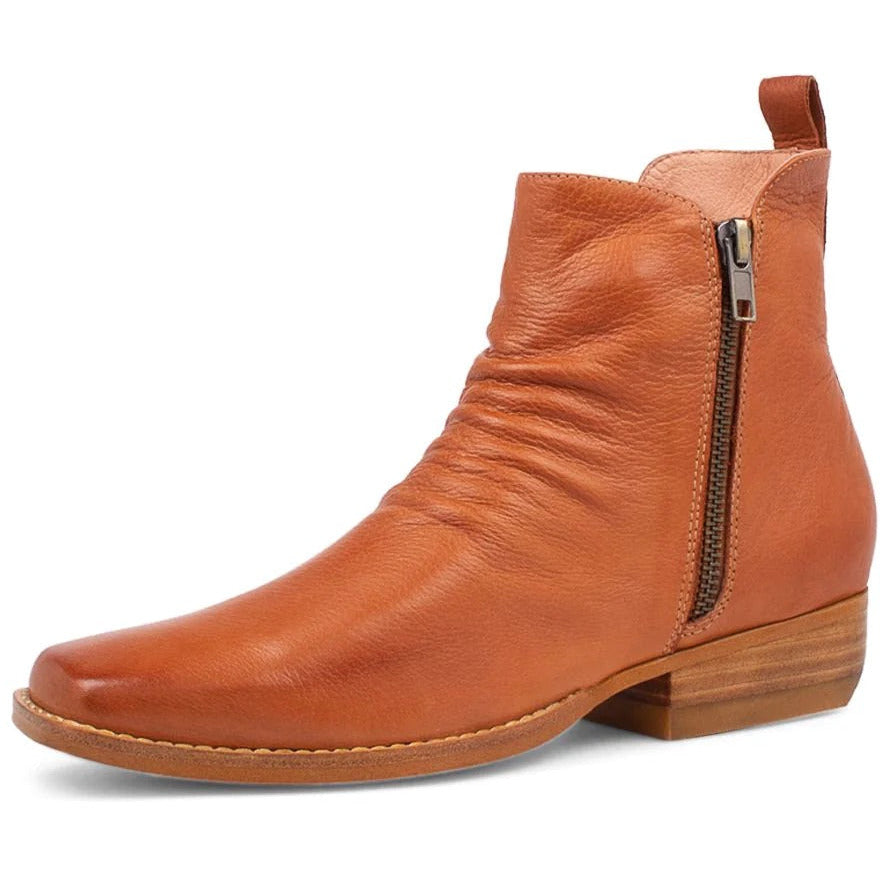 Gargi cognac leather boots